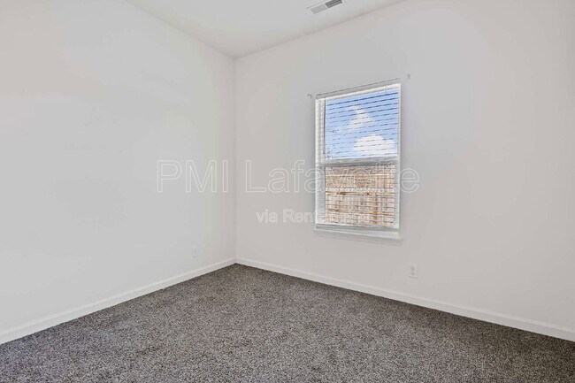 Building Photo - 3350 Marlton Ct