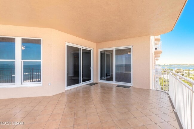 Building Photo - 3245 S Atlantic Ave