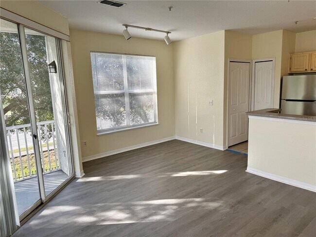 Building Photo - 2718 Maitland Crossing Way