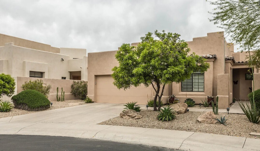 Building Photo - 8331 E Cactus Wren Rd