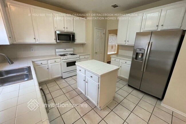 Building Photo - 8022 Willancy Ln