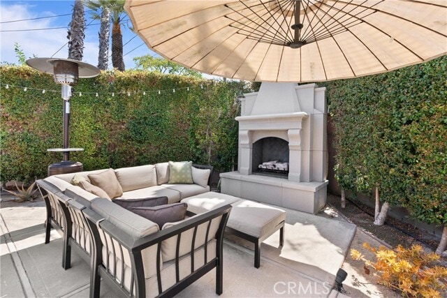 Building Photo - 2190 Gondar Ave