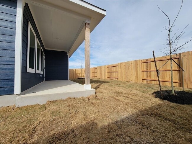 Building Photo - 244 Crystal Brook Dr