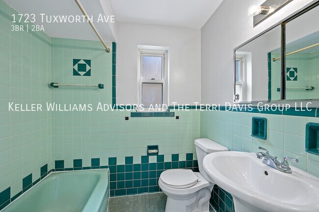 Building Photo - 1723 Tuxworth Ave