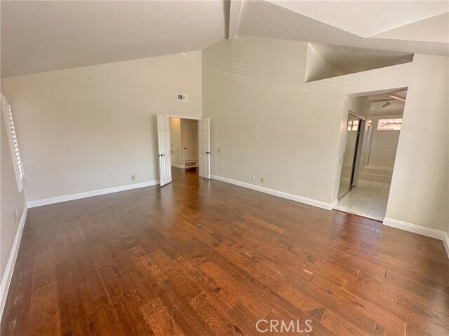 Building Photo - 26595 Sierra Vista