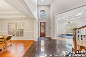 Building Photo - 7 Inwood Knoll