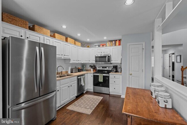 Building Photo - 433 Northstar Dr