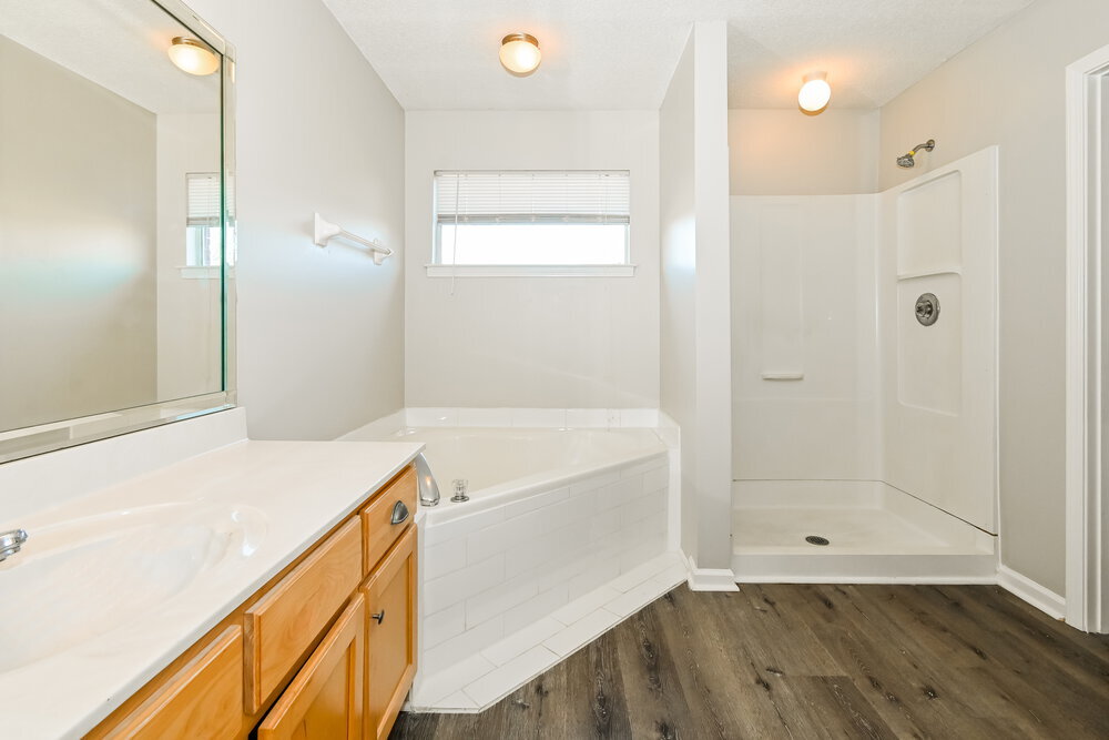 Building Photo - 9890 Vista Ridge Dr