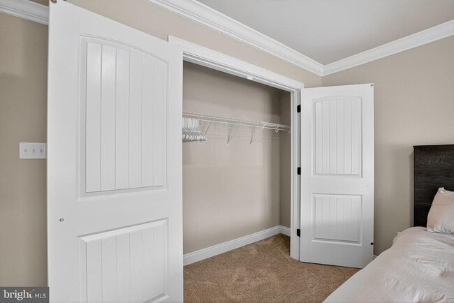 Building Photo - 7986 Benjamin Stoddert Ct