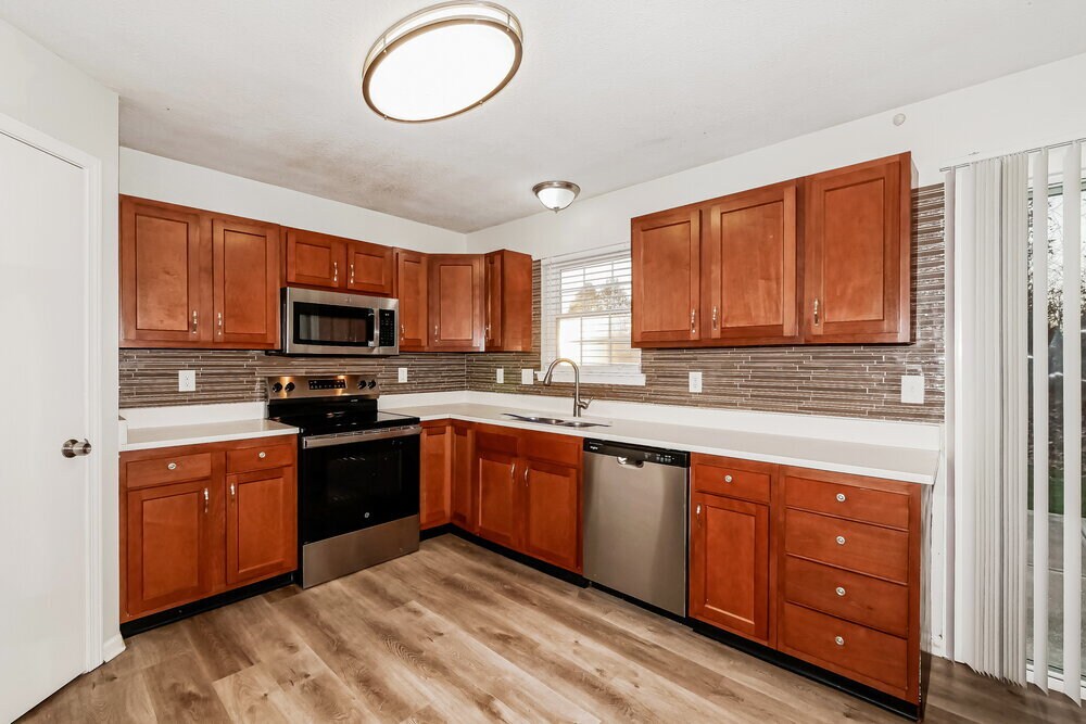 Building Photo - 6322 Bearsdale Cir