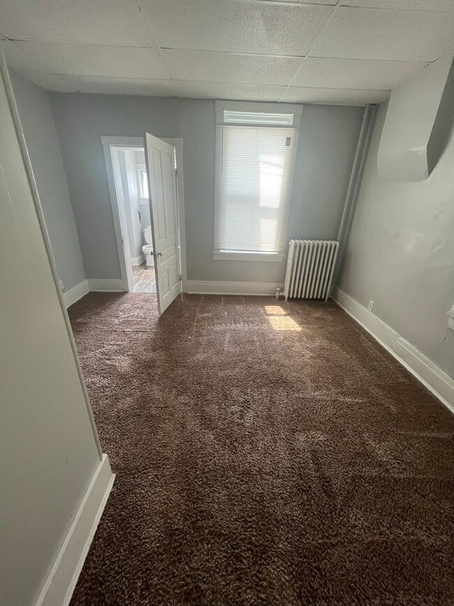 Building Photo - 29 Clinton Ave