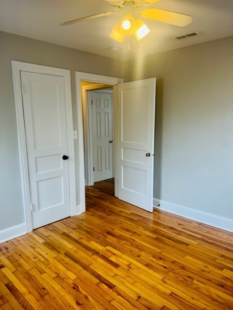 Building Photo - 2BR/1BA Adorable Home in the heart of Ingl...