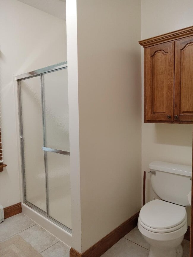 Building Photo - 8077 Woodland Dr
