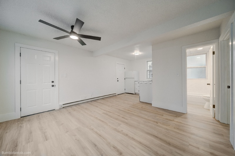 Building Photo - 725 2nd St