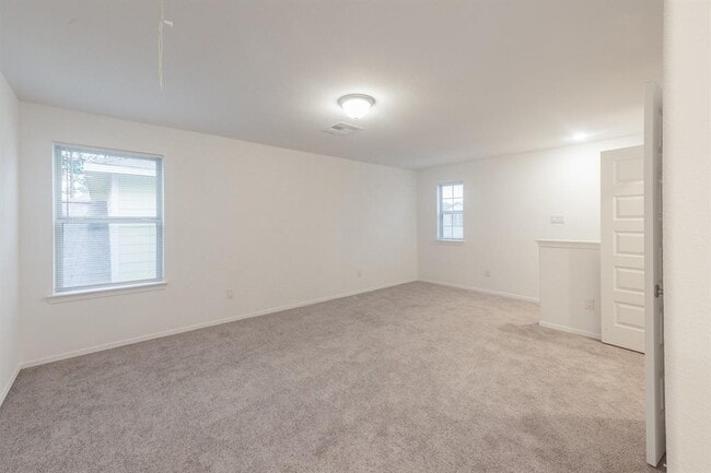 Building Photo - 16734 Rover Ln