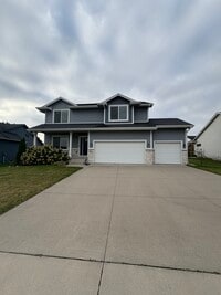 Building Photo - 16314 Springbrook Trl