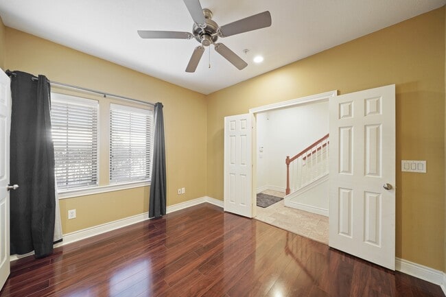 Building Photo - 1402 Wheeler Ave