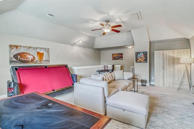 Building Photo - 9113 Creekstone Lake Dr