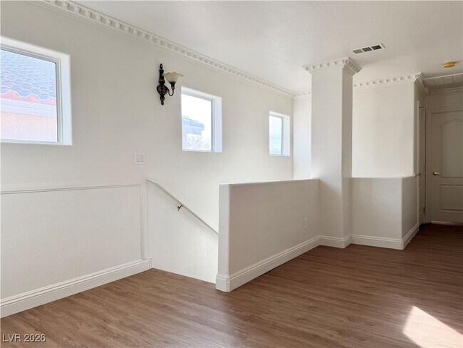 Building Photo - 8896 Tomnitz Ave