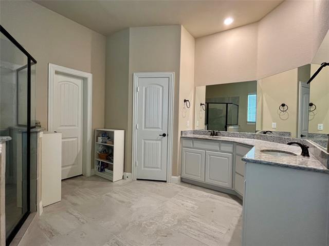 Building Photo - 3604 Texas Dr