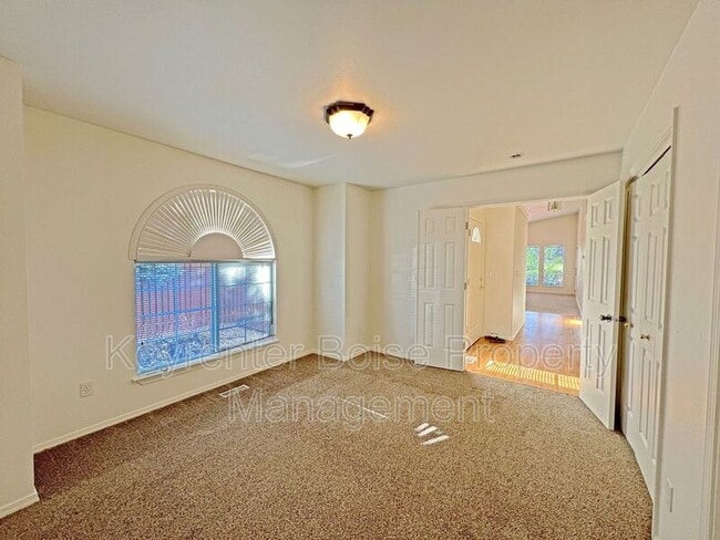 Building Photo - 759 S Coral Pl