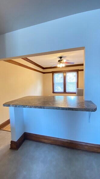 Building Photo - 4451 W Dickens Ave