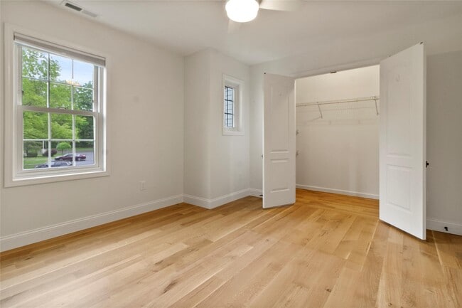 Building Photo - 3303 Morgan Dr
