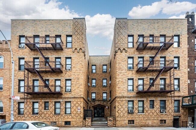 Building Photo - 3525 29th St
