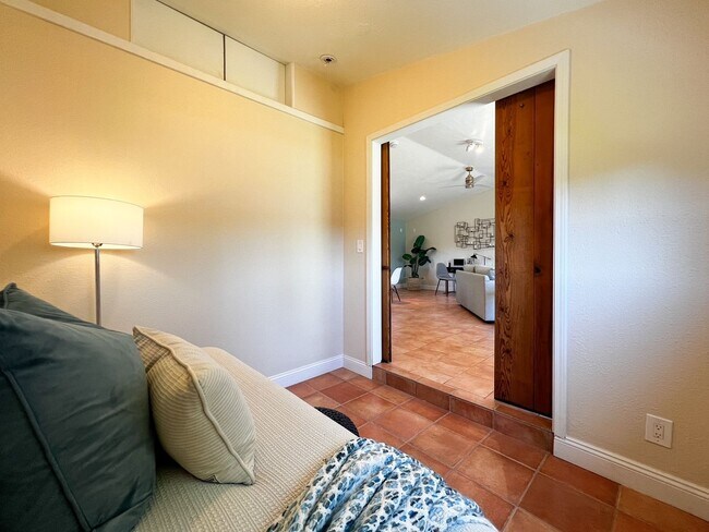 Building Photo - Wine Country Retreat with Guest Cottage & Vineyard Views