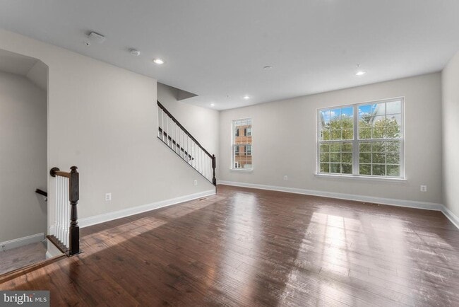 Building Photo - 8418 Kendall Ct