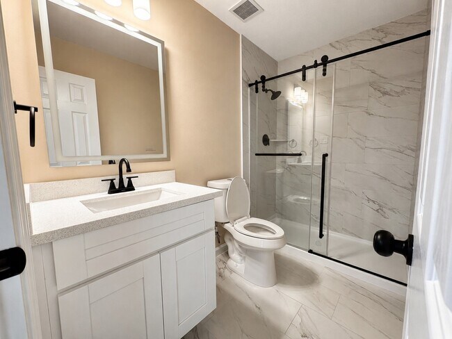 Building Photo - 9811 Sandtown Cir