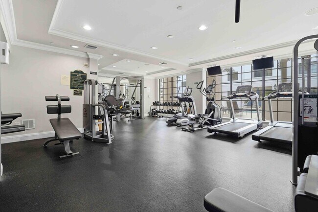 Building Photo - 233 S Federal Hwy