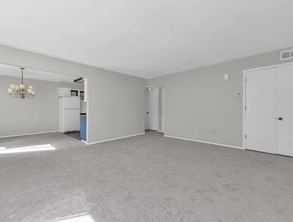 Living Room - 652 Olde Towne Ave