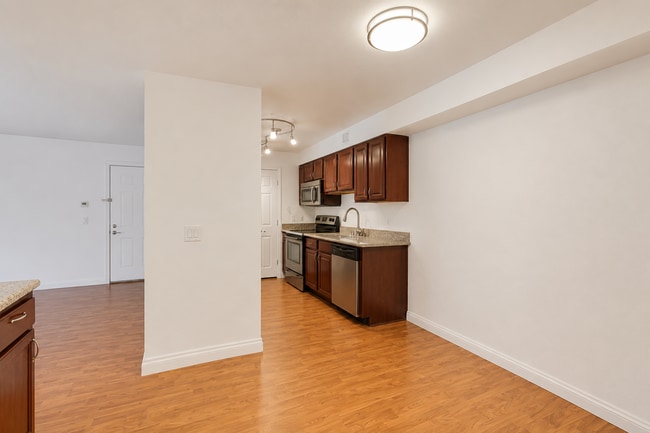 Building Photo - 2606 S Durango Dr