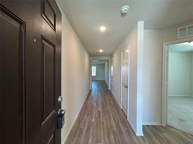 Building Photo - 4644 Benham Dr