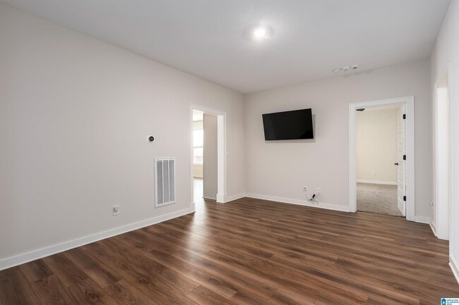 Building Photo - 1903 Blackridge Rd