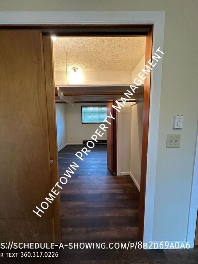 Building Photo - Adorable 2 Bedroom Olympia Rambler - Avail...