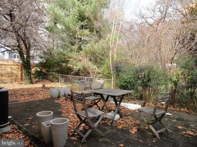 Building Photo - 7051 Eastern Ave NW