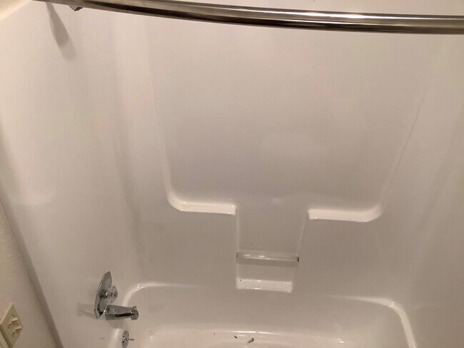 Building Photo - 0402