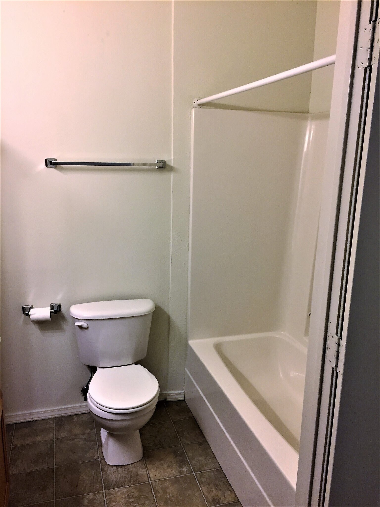 Building Photo - 1766 N Gregg Ave