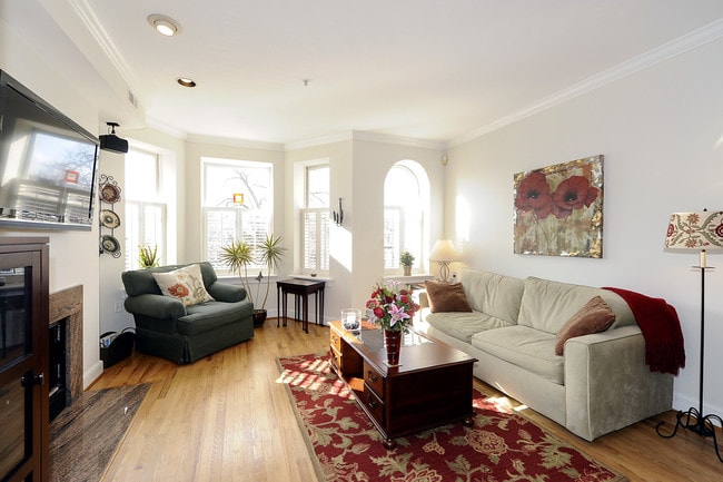 Building Photo - 1757 T Street NWUnit C