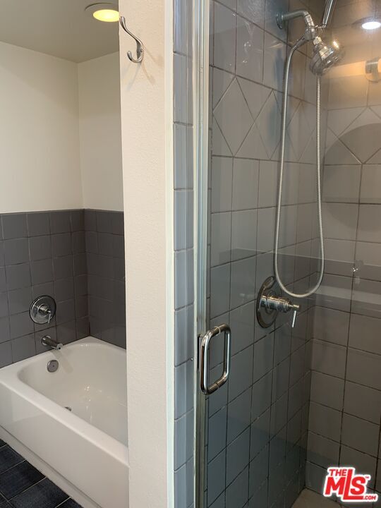 Building Photo - 3675 Keystone Av