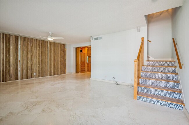 Building Photo - 5400 N Ocean Blvd