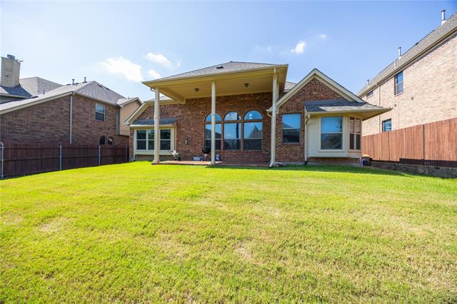 Building Photo - 513 Royal Glade Dr