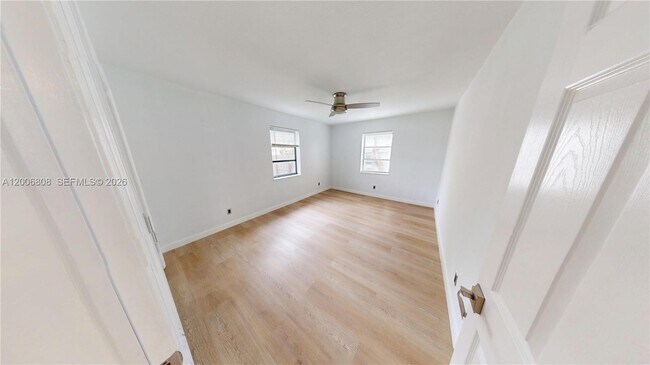 Building Photo - 2211 Cleveland St