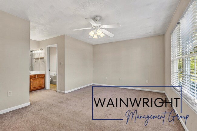 Building Photo - Charming Ranch Convenient Location