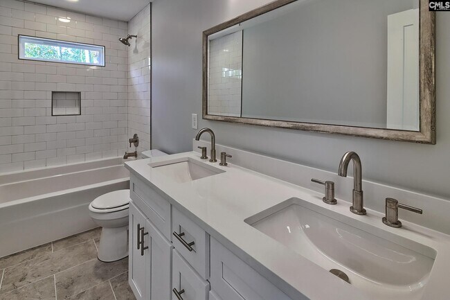 Building Photo - 209 Lynch Ln