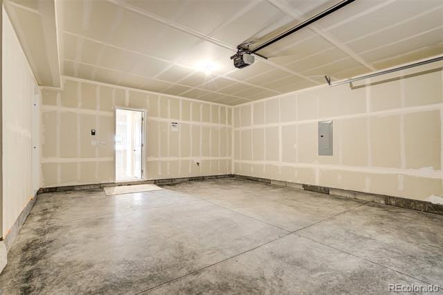 Building Photo - 3456 Summer Dream Ave