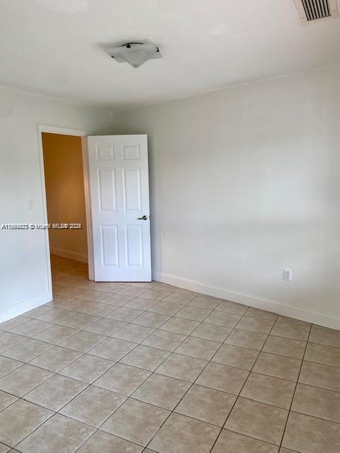Building Photo - 7470 Miami Lakes Dr