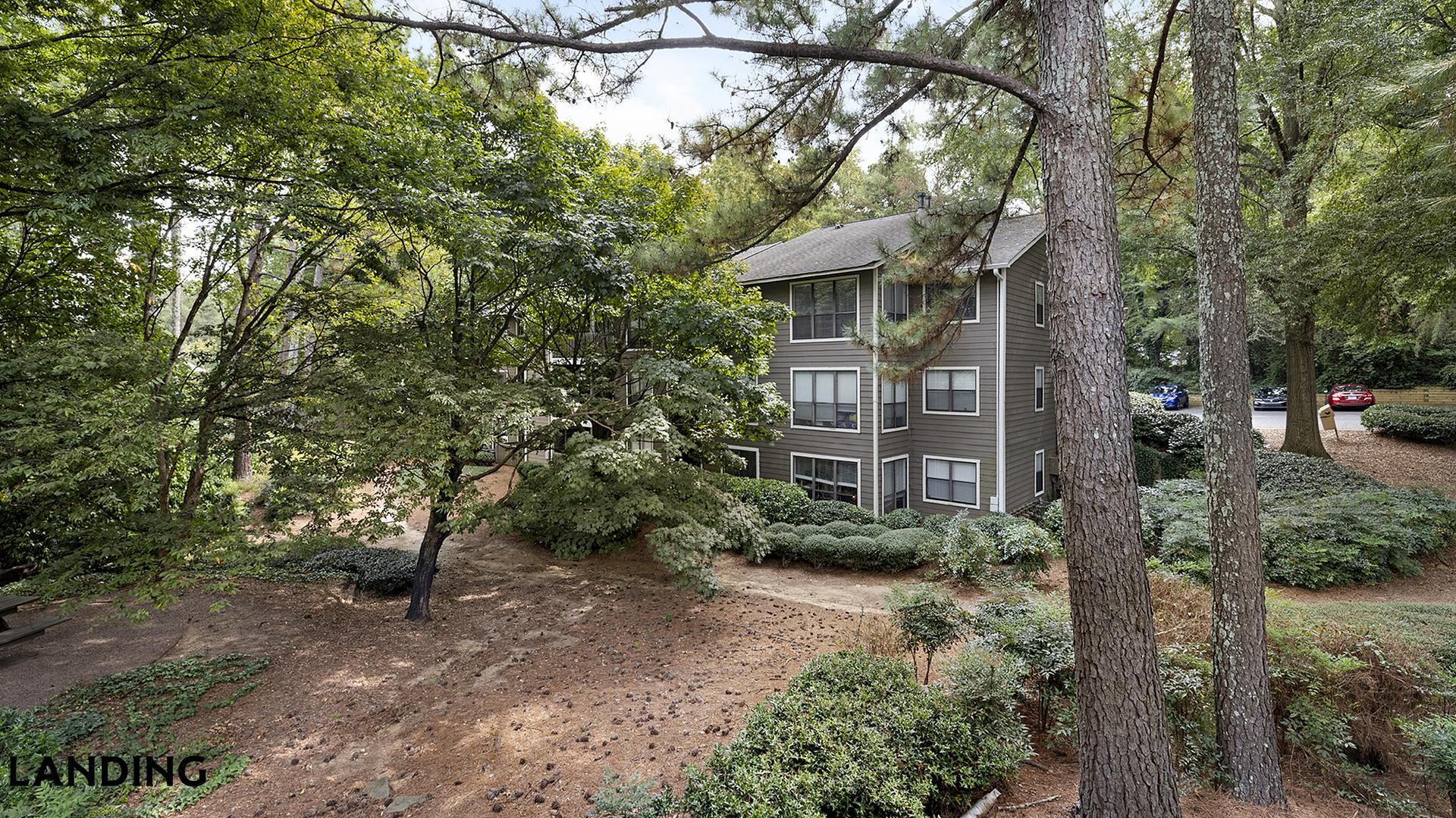 Building Photo - 3421 N Druid Hills Rd